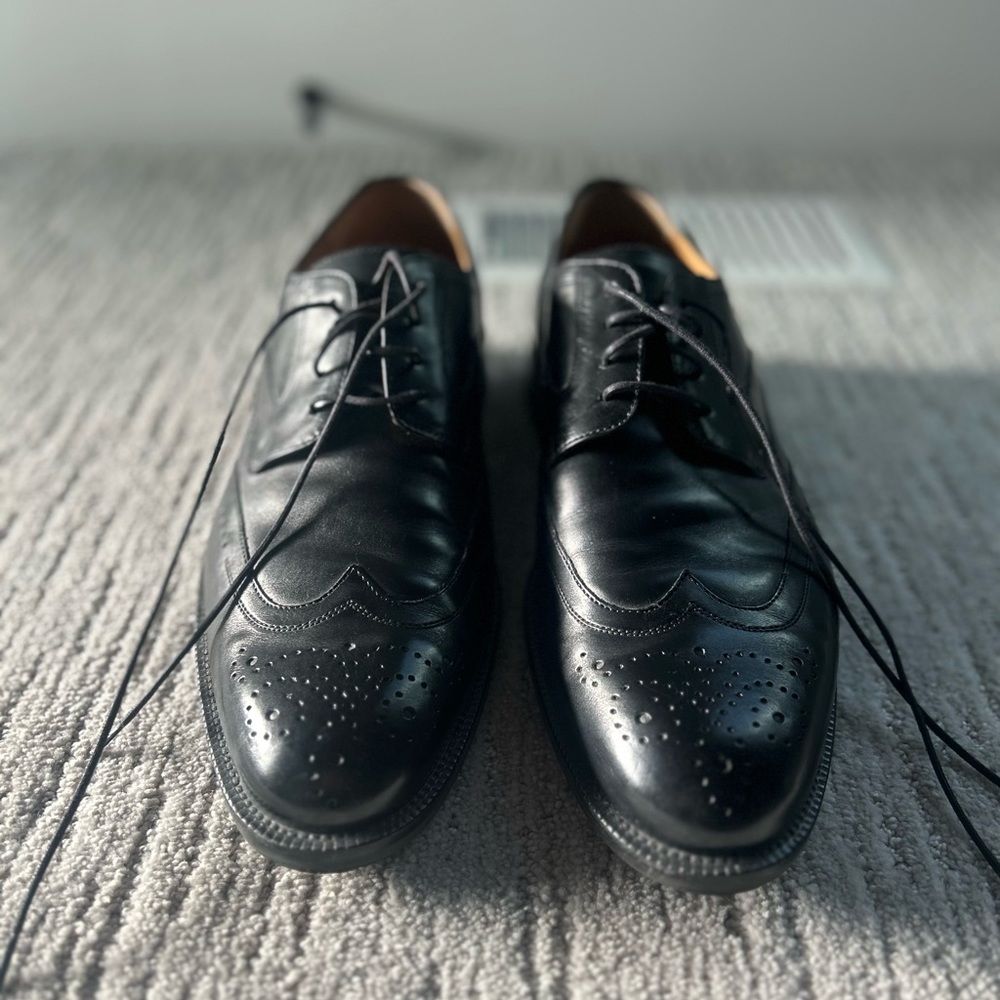 Johnston & Murphy Black Dress Shoes - Signature Series